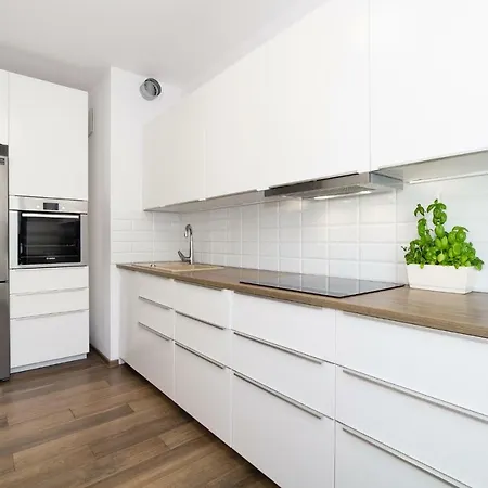 Διαμέρισμα Chill Out Like A Local From Downtown Apt For 6 Parking *